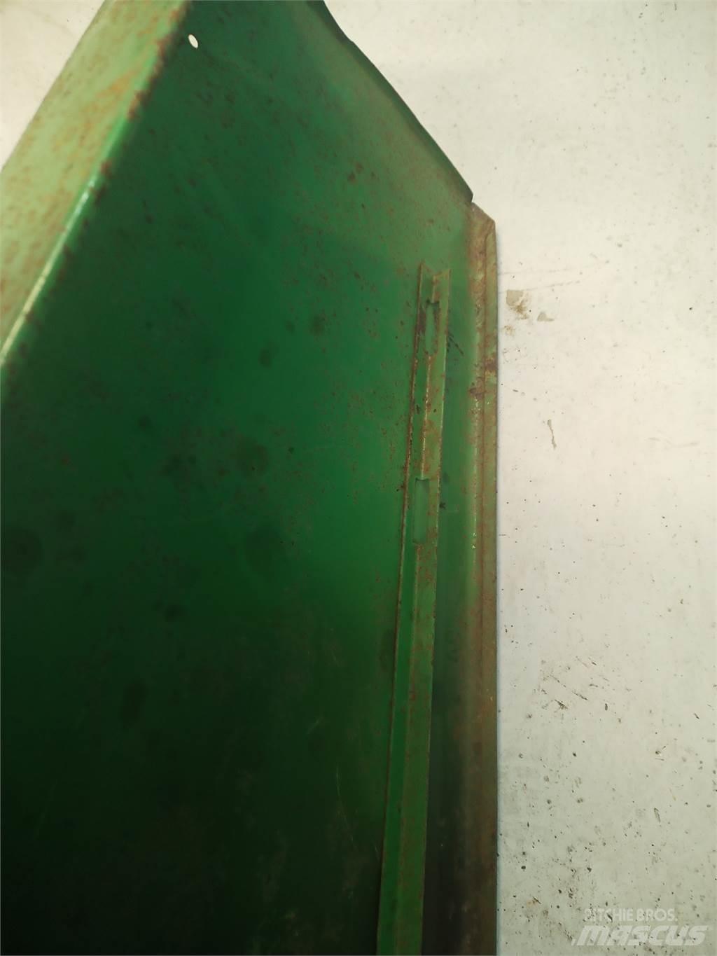 John Deere 2054 Ďalšie poľnohospodárske stroje