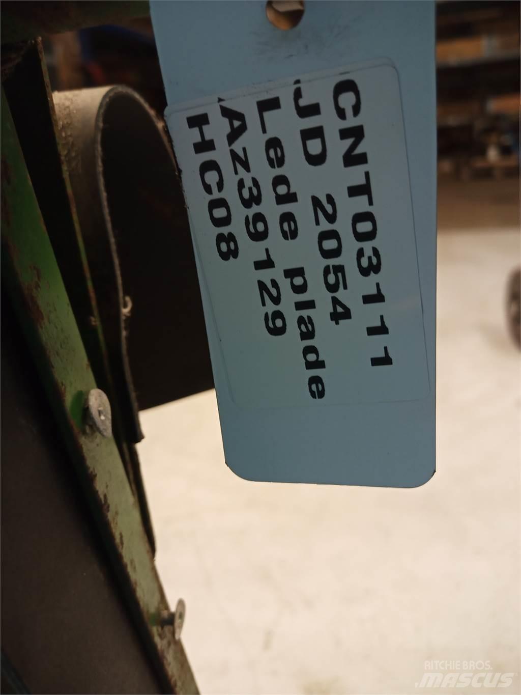 John Deere 2054 Príslušenstvo a náhradné diely ku kombajnom