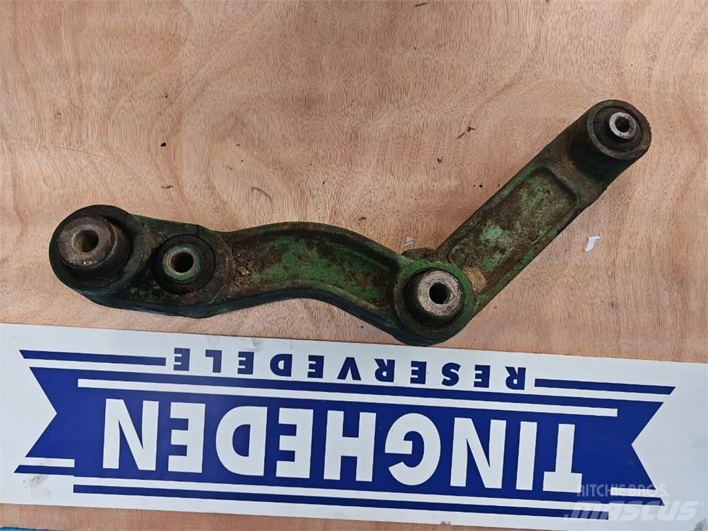 John Deere 2054 Posýpače soli a piesku