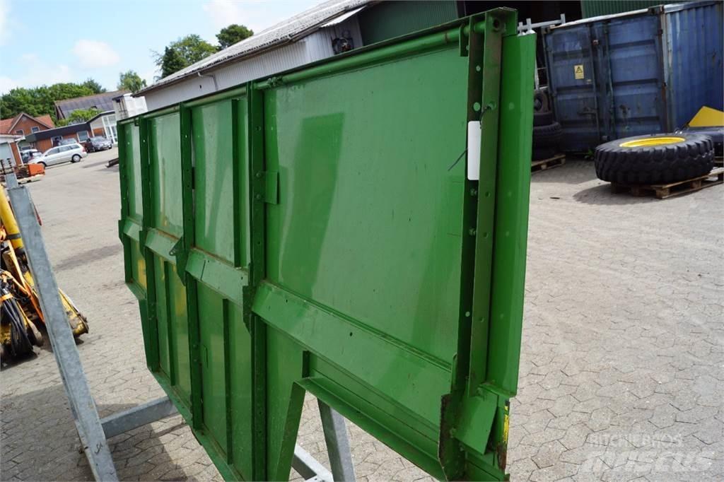 John Deere 2054 Ďalšie poľnohospodárske stroje