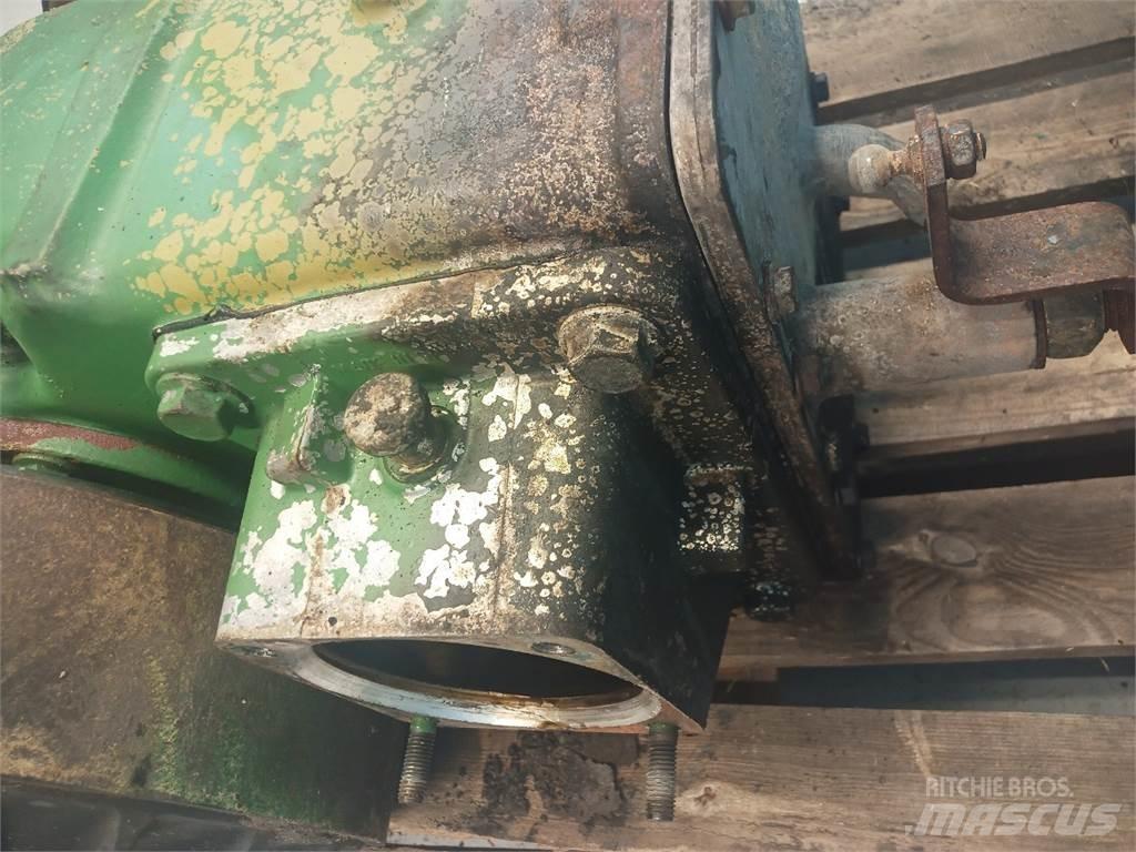 John Deere 2066 Prevodovka