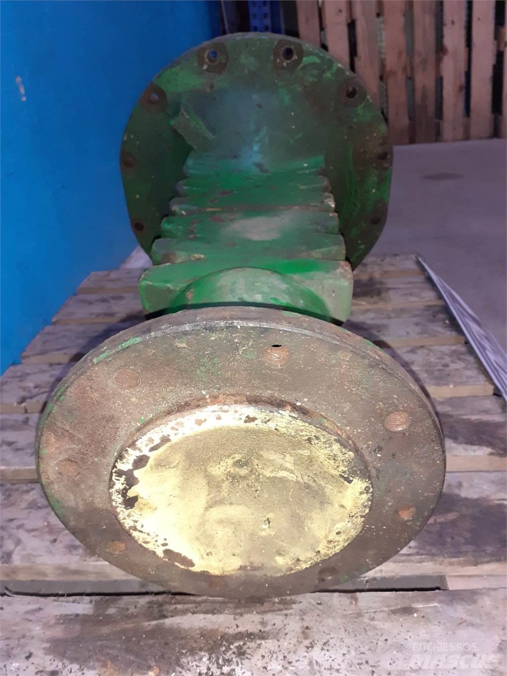 John Deere 2120 Ďalšie príslušenstvo traktorov