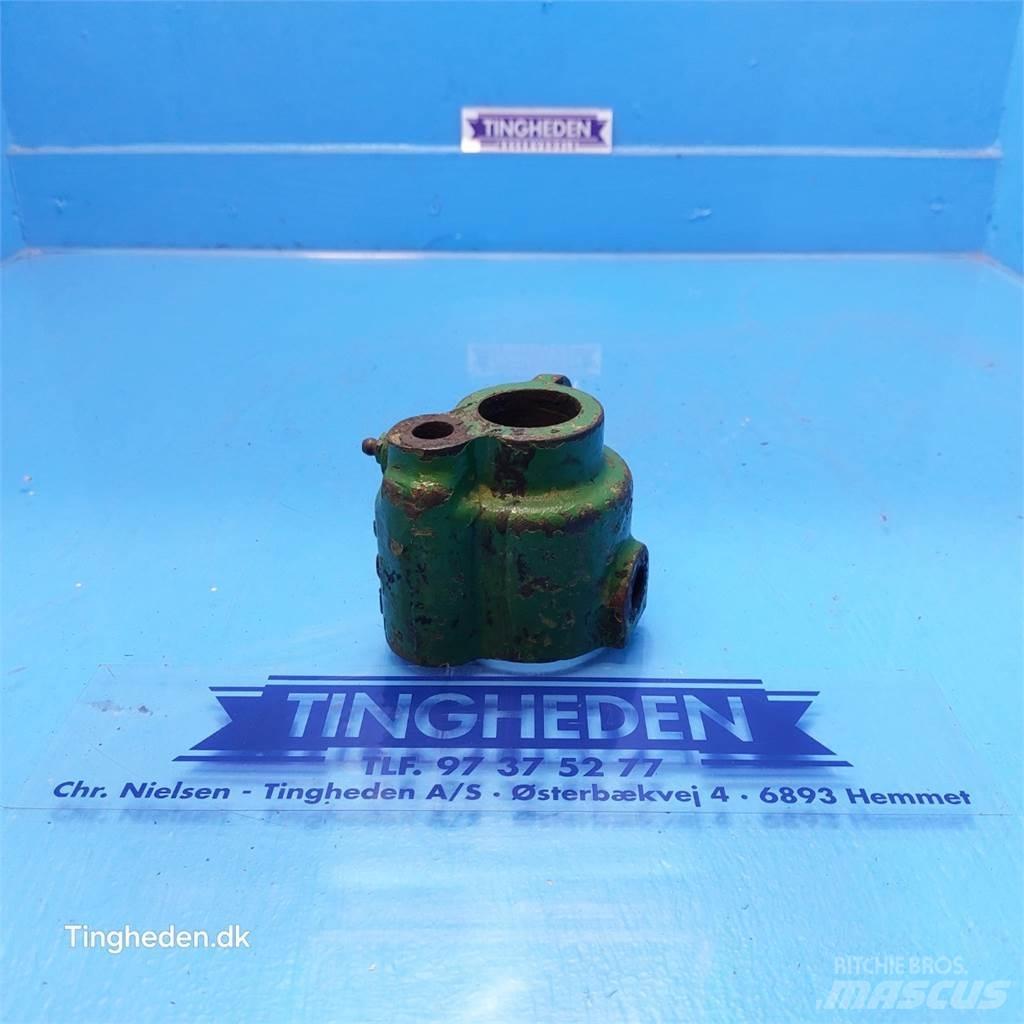 John Deere 2130 Ďalšie príslušenstvo traktorov