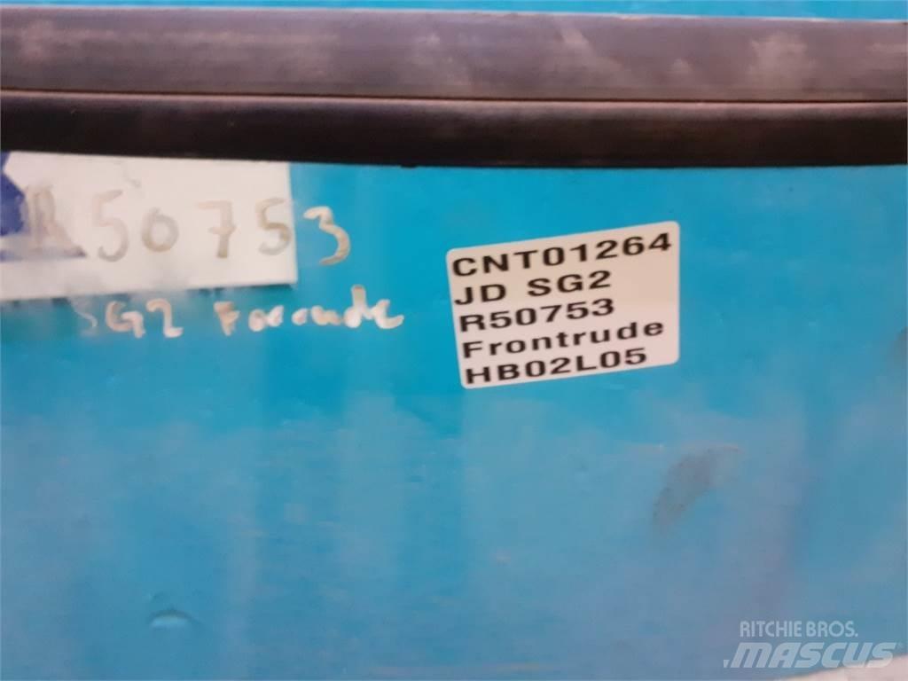 John Deere 2140 Kabíny a interiér