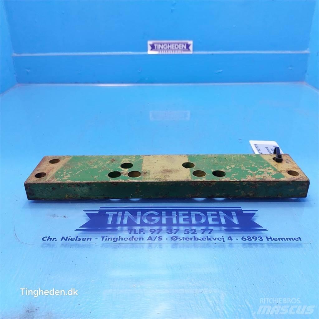 John Deere 2141 Ďalšie príslušenstvo traktorov
