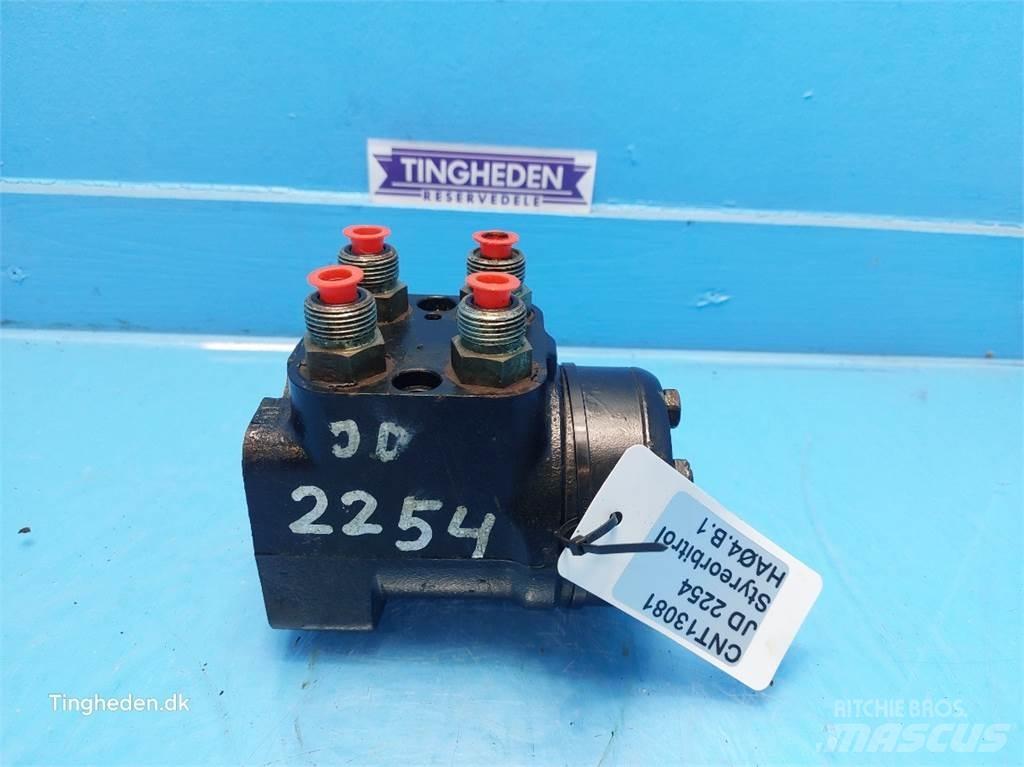 John Deere 2254 Hydraulika
