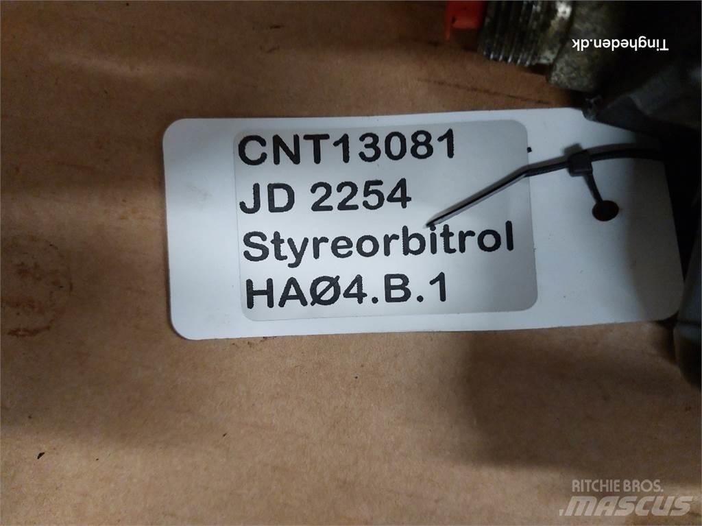 John Deere 2254 Hydraulika