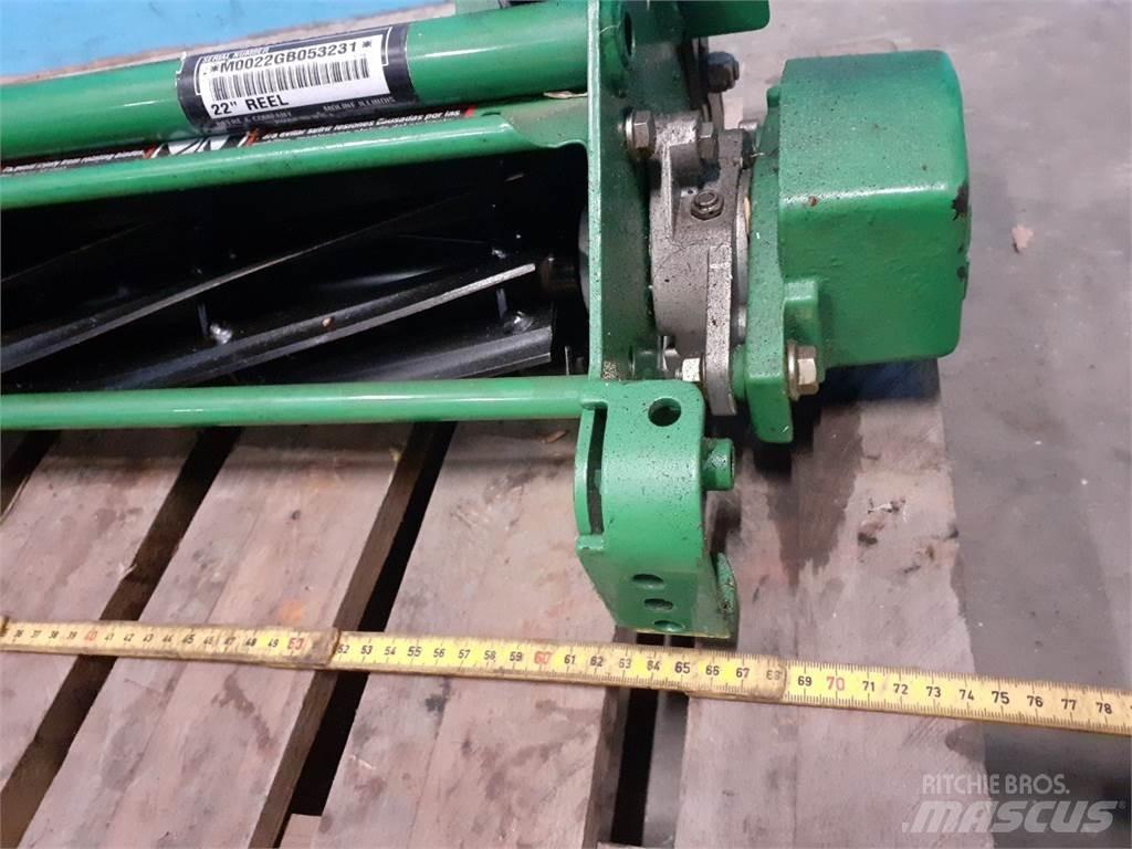John Deere 2500 Robotické kosačky