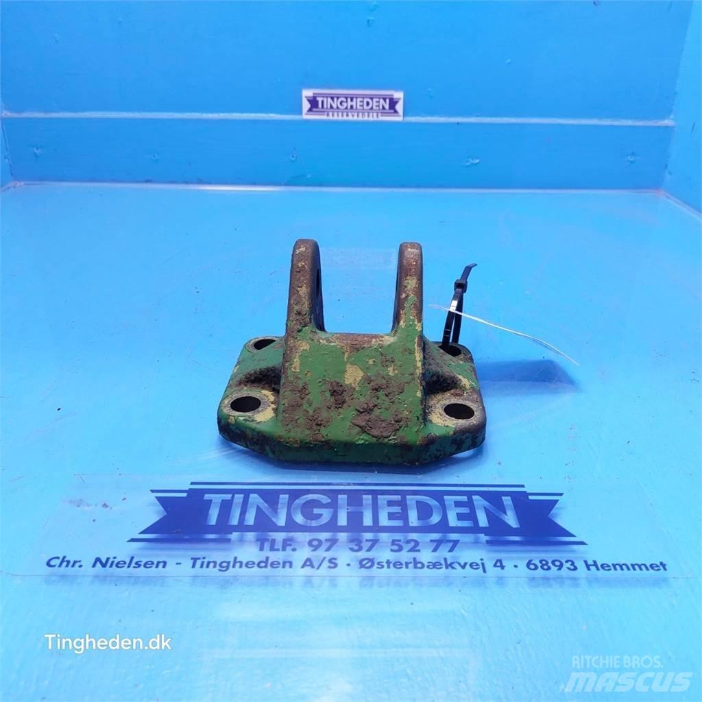 John Deere 3140 Ďalšie príslušenstvo traktorov