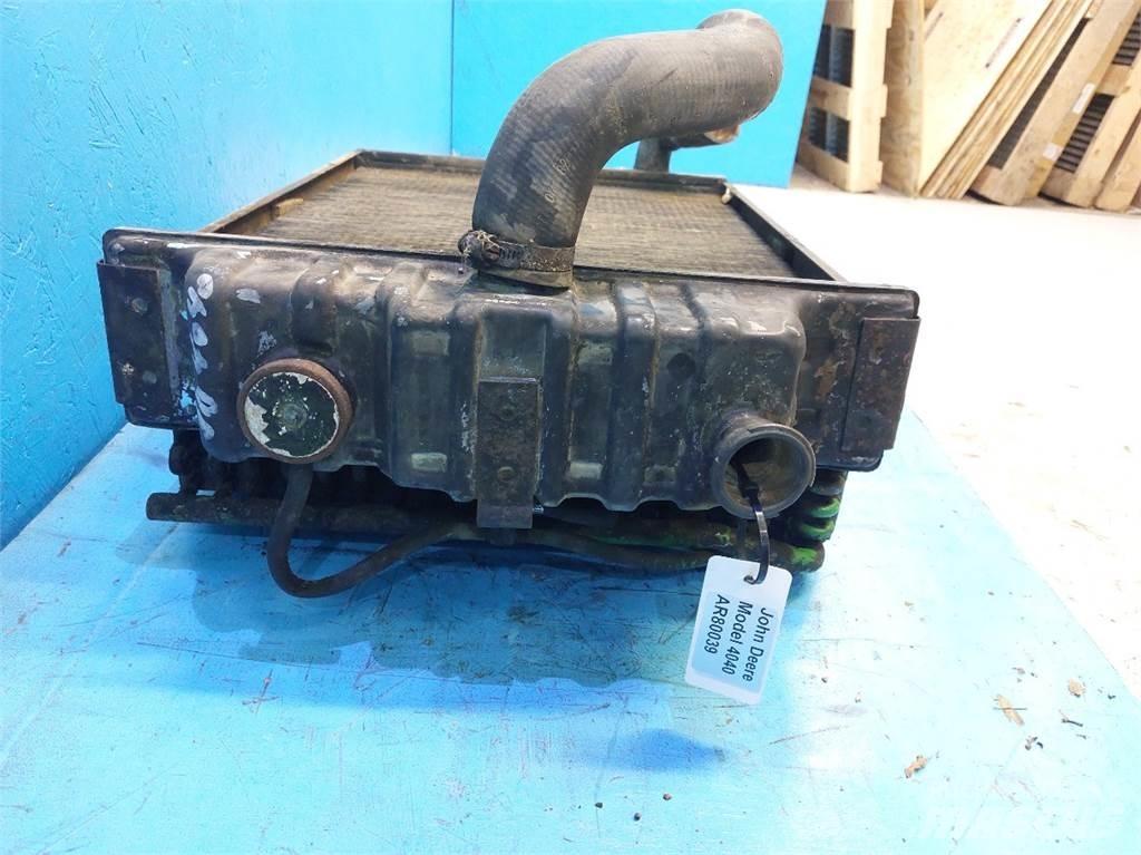 John Deere 4040 Radiátory