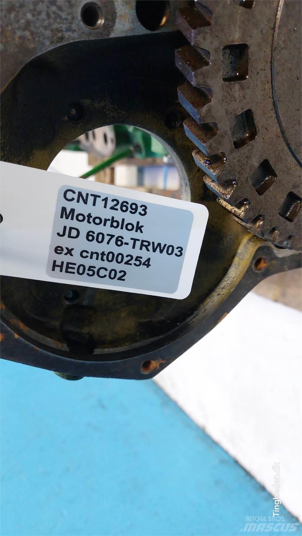John Deere 4055 Motory