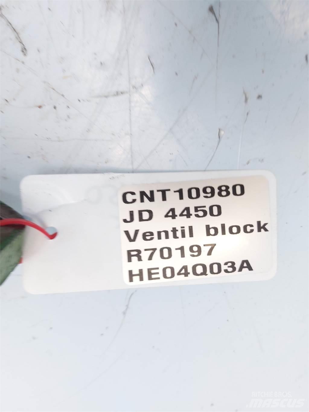 John Deere 4450 Hydraulika
