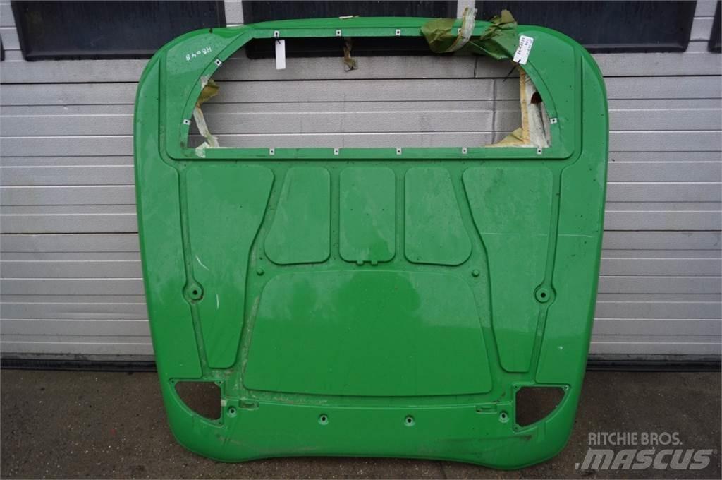 John Deere 5075E Kabíny a interiér