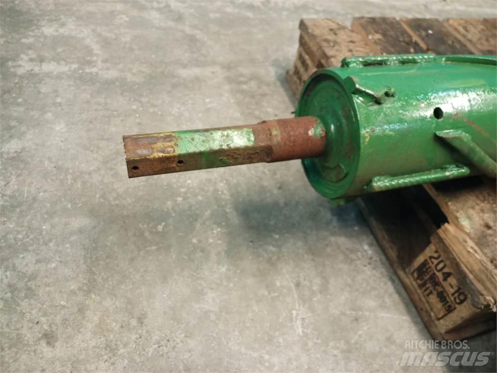 John Deere 550 Ďalšie poľnohospodárske stroje