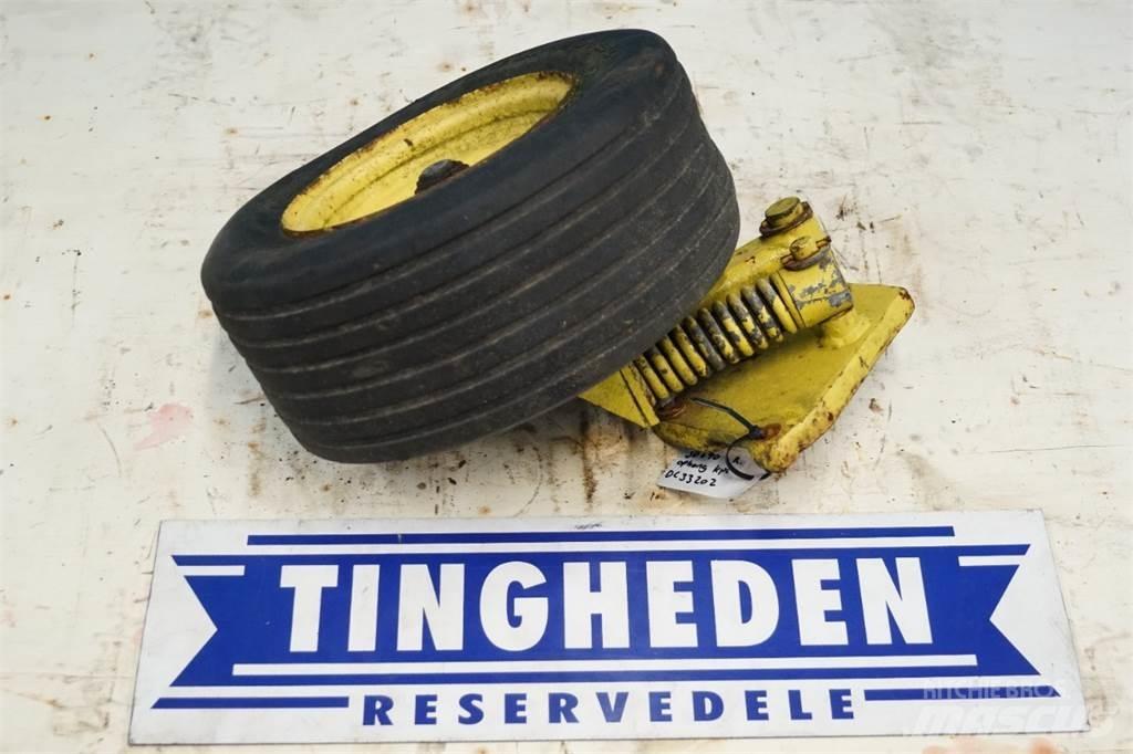 John Deere 590 Ďalšie poľnohospodárske stroje