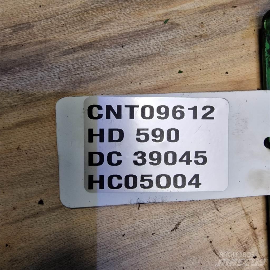 John Deere 590 Ďalšie poľnohospodárske stroje