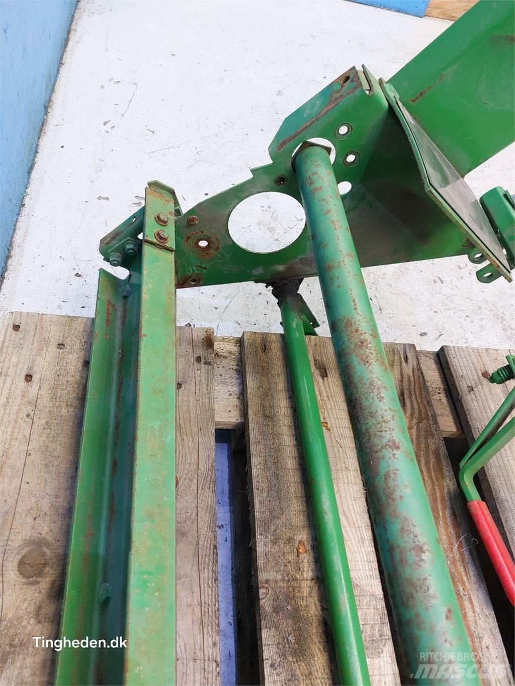 John Deere 590 Ďalšie poľnohospodárske stroje