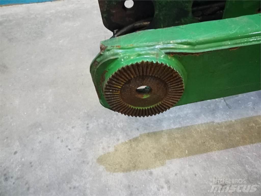 John Deere 592 Ďalšie poľnohospodárske stroje