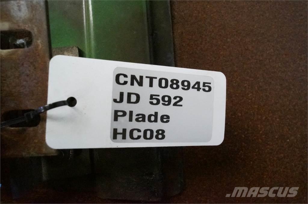 John Deere 592 Preosievacie lopaty