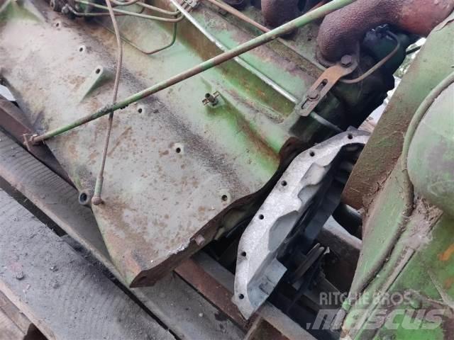 John Deere 6329 Motory