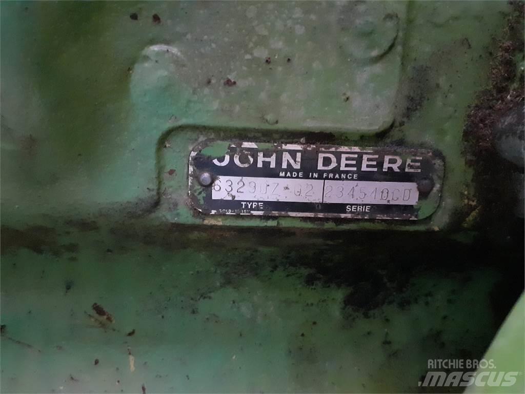 John Deere 6329 Motory