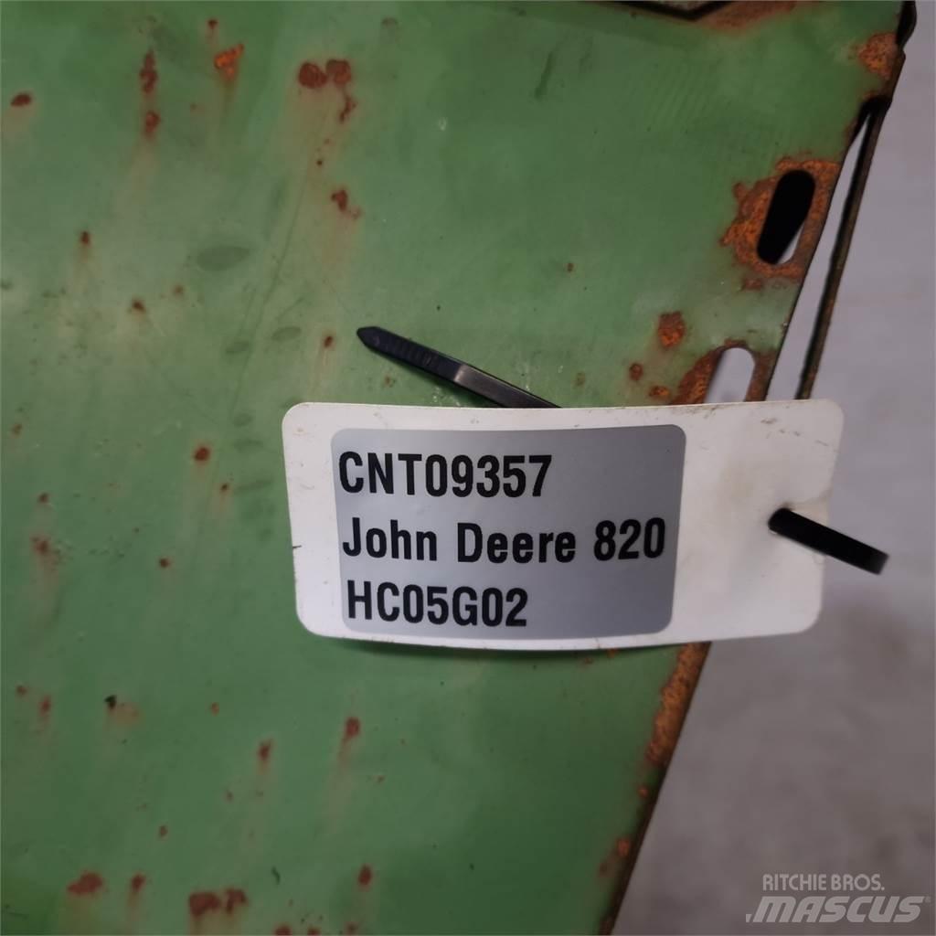 John Deere 820 Príslušenstvo a náhradné diely ku kombajnom