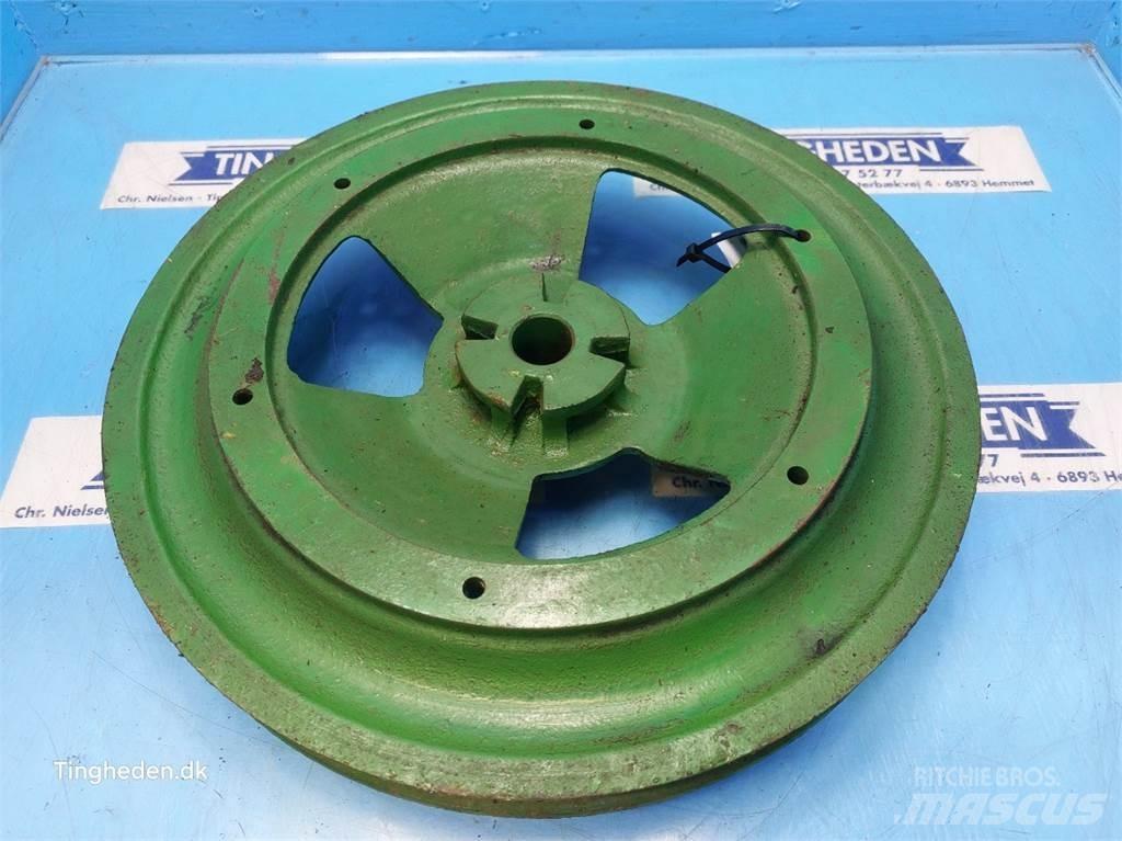 John Deere 925 Príslušenstvo a náhradné diely ku kombajnom