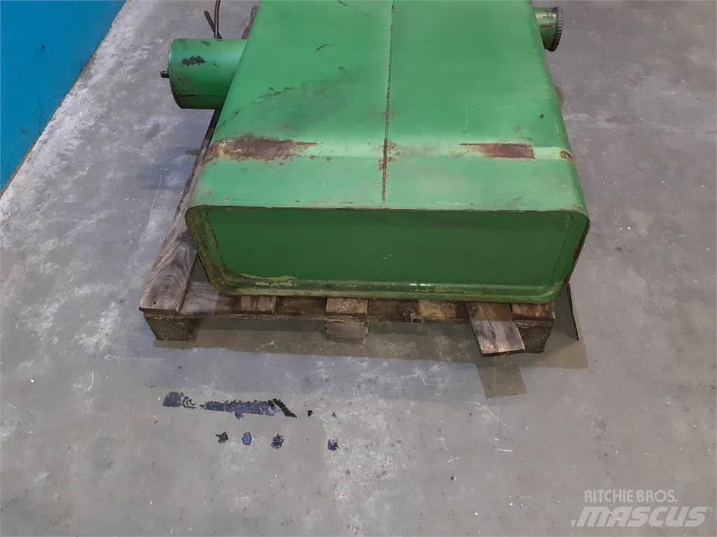 John Deere 955 Príslušenstvo a náhradné diely ku kombajnom