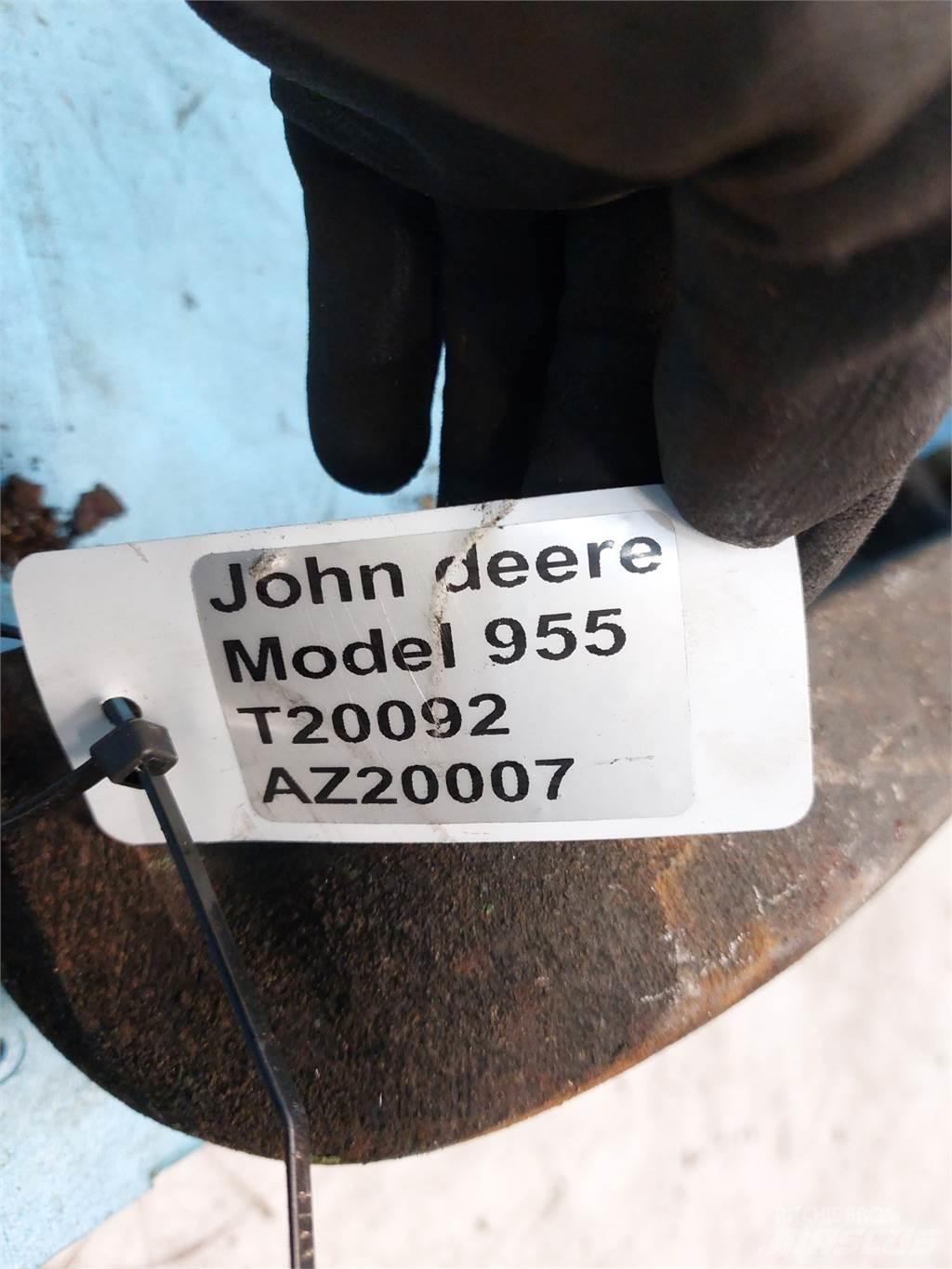 John Deere 955 Motory