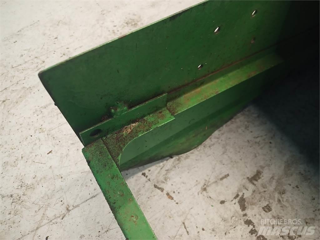 John Deere 965 Posýpače soli a piesku