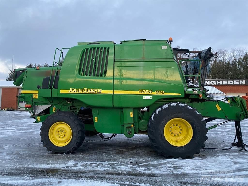 John Deere 9780 Kombinované zberacie stroje