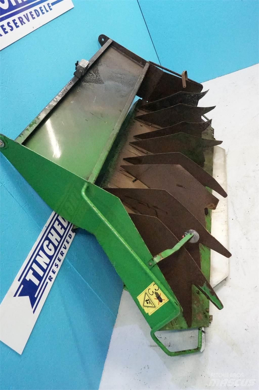 John Deere 9780 Posýpače soli a piesku