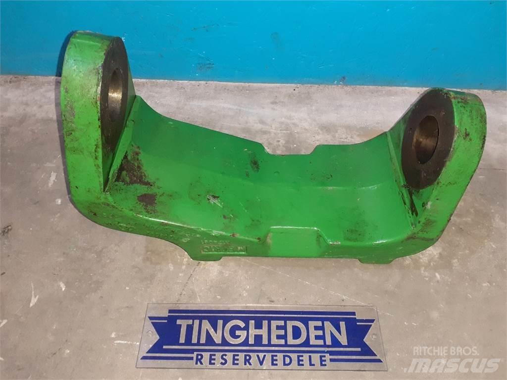 John Deere S670 Príslušenstvo a náhradné diely ku kombajnom
