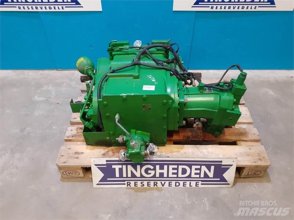 John Deere S670 Prevodovka