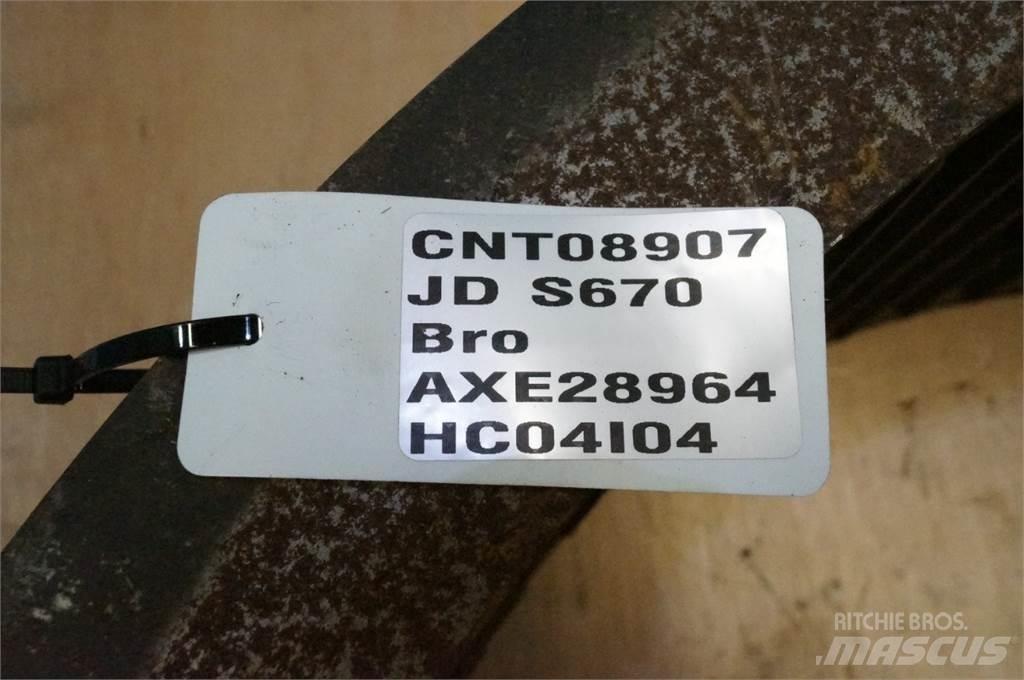 John Deere S670 Príslušenstvo a náhradné diely ku kombajnom