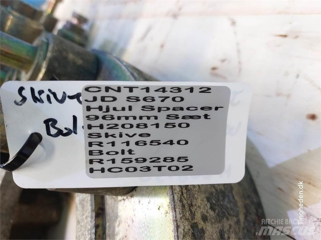 John Deere S670 Pneumatiky, kolesá a ráfiky