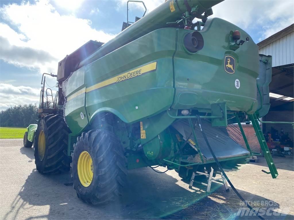 John Deere S670I Kombinované zberacie stroje