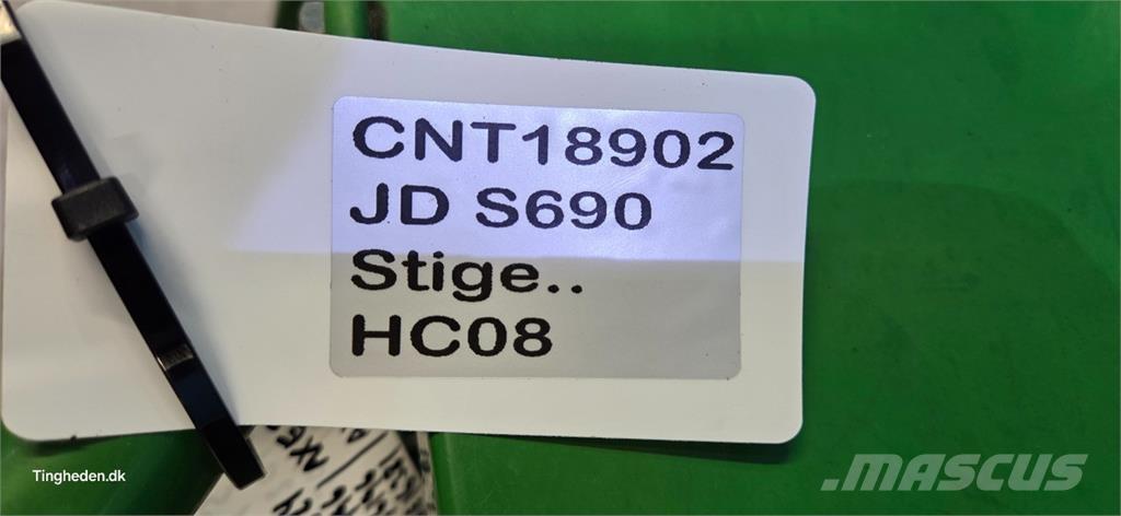 John Deere S690 Ďalšie poľnohospodárske stroje
