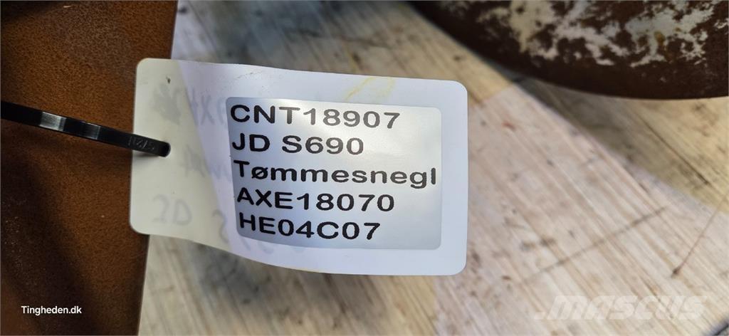 John Deere S690 Príslušenstvo a náhradné diely ku kombajnom