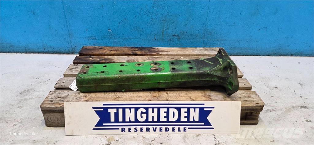 John Deere S690 Príslušenstvo a náhradné diely ku kombajnom