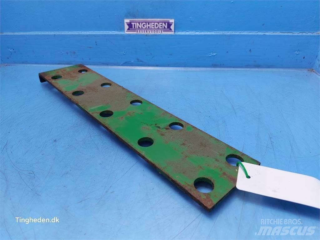 John Deere T660 Príslušenstvo a náhradné diely ku kombajnom