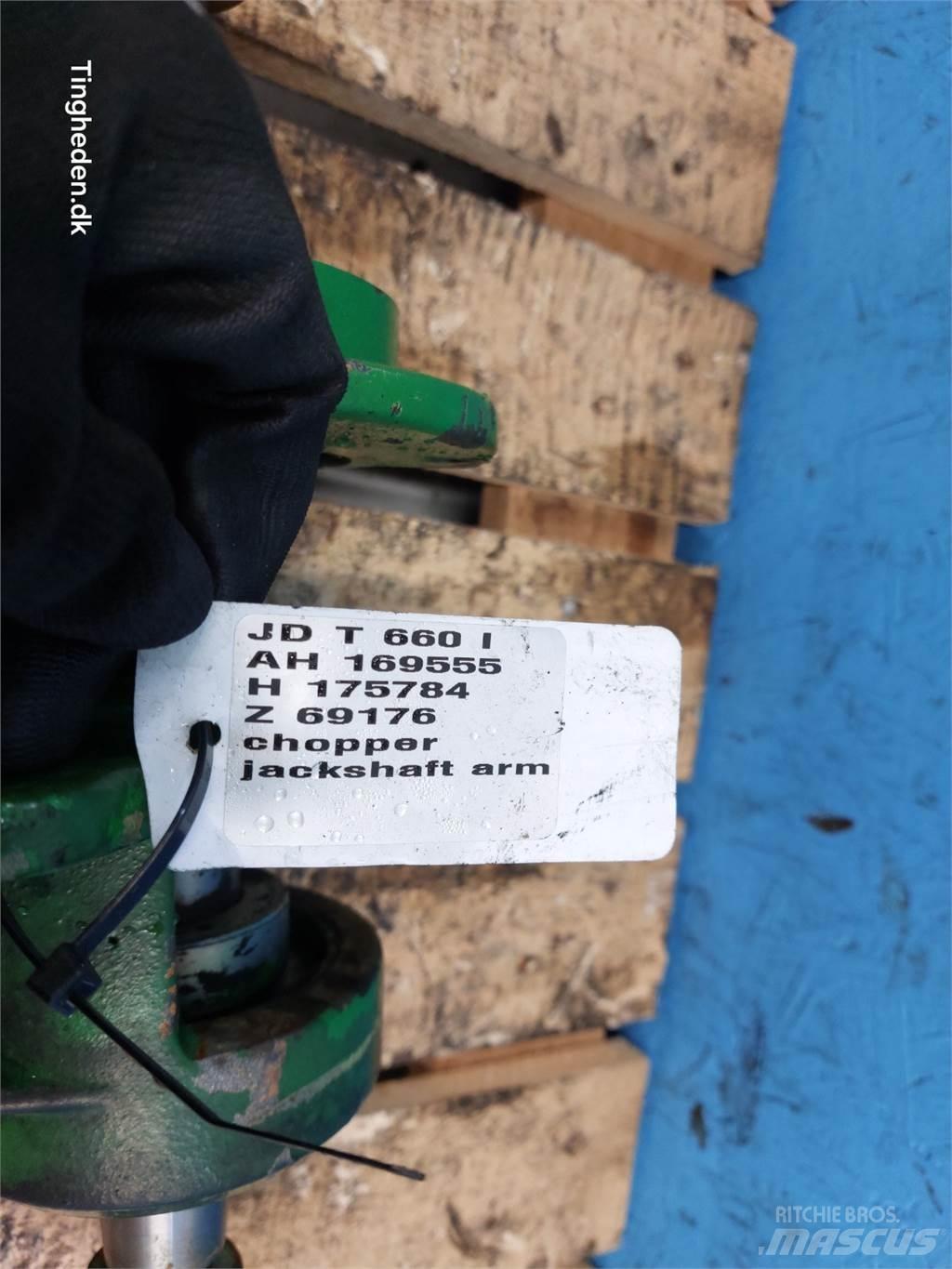 John Deere T660i Príslušenstvo a náhradné diely ku kombajnom