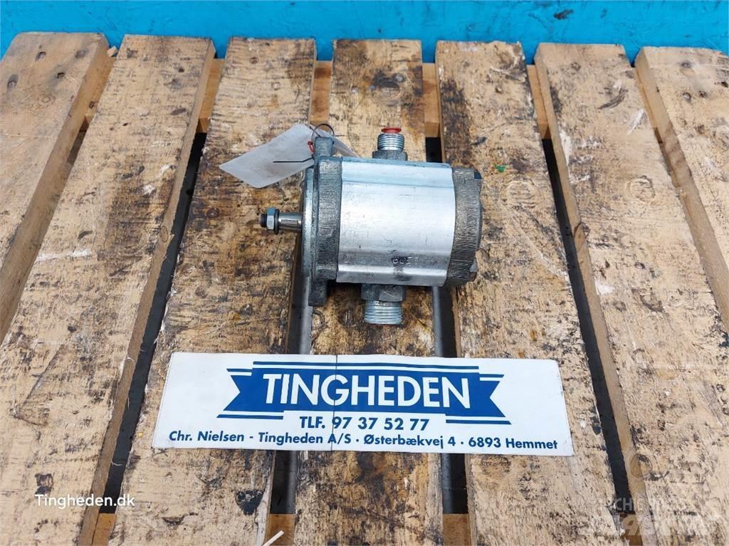 John Deere T660i Hydraulika