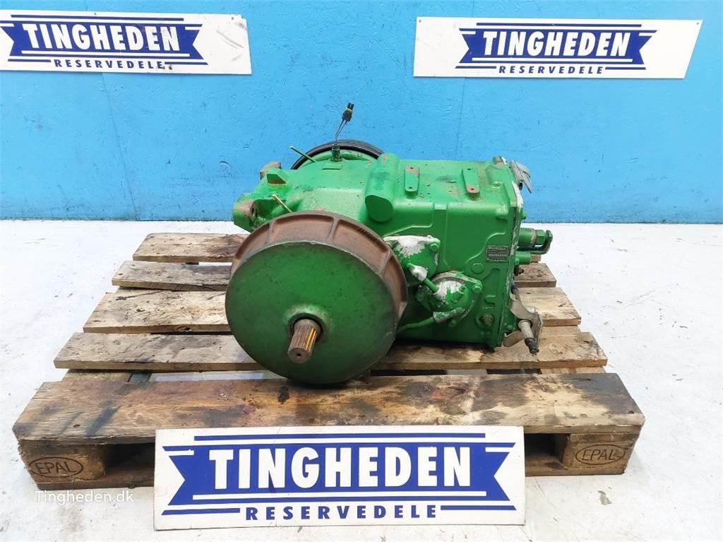 John Deere T660I Prevodovka