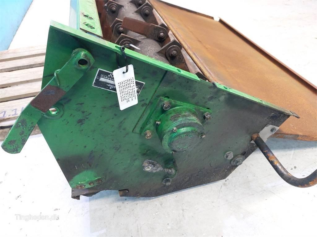 John Deere T660I Príslušenstvo a náhradné diely ku kombajnom