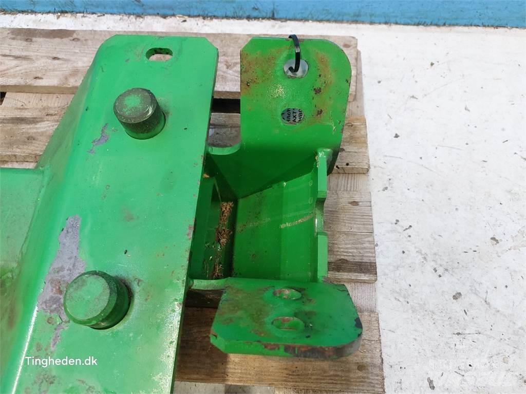 John Deere T660I Príslušenstvo a náhradné diely ku kombajnom