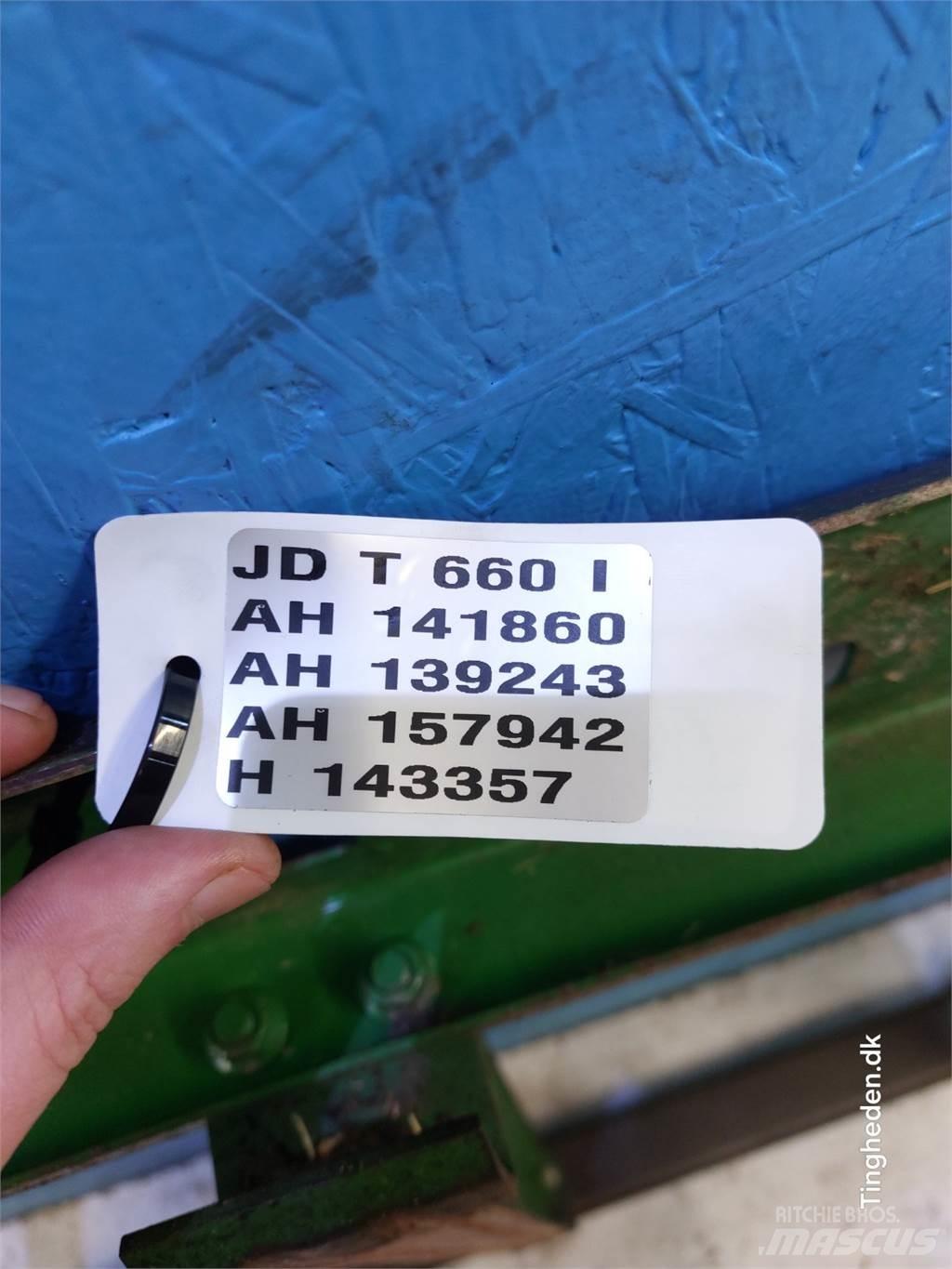 John Deere T660I Príslušenstvo a náhradné diely ku kombajnom