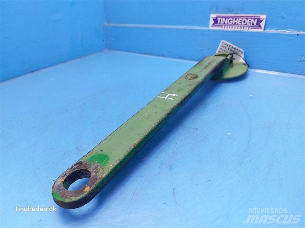John Deere T660I Príslušenstvo a náhradné diely ku kombajnom