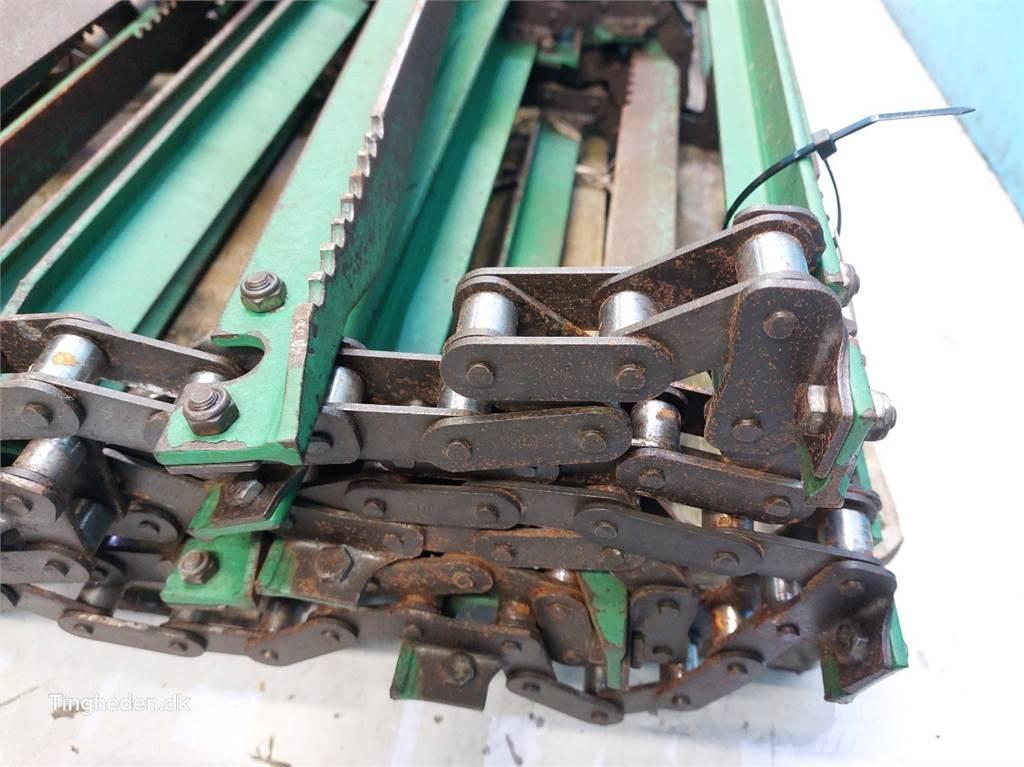 John Deere T660I Príslušenstvo a náhradné diely ku kombajnom