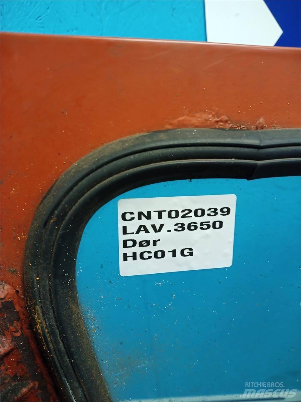 Laverda 3650 Kabíny a interiér